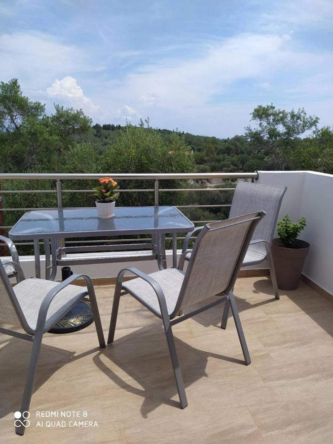 Meraki Apartment Zenempisatika Luaran gambar